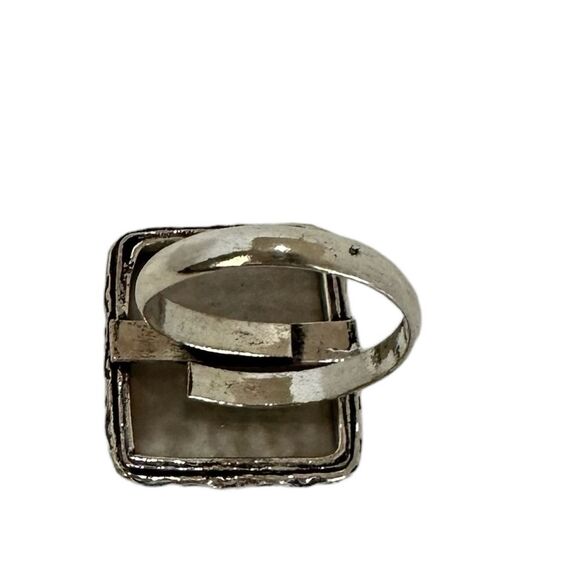 💕 Agitated coral gemstone Ring Square Design Adjustable Ring - Picture 5 of 6